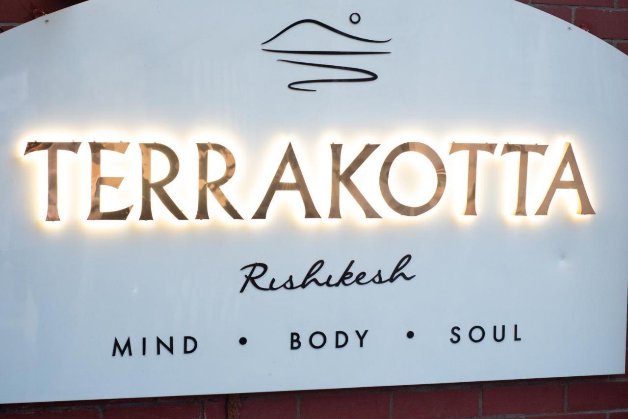 Terrakotta Rishikesh Hotel Buitenkant foto
