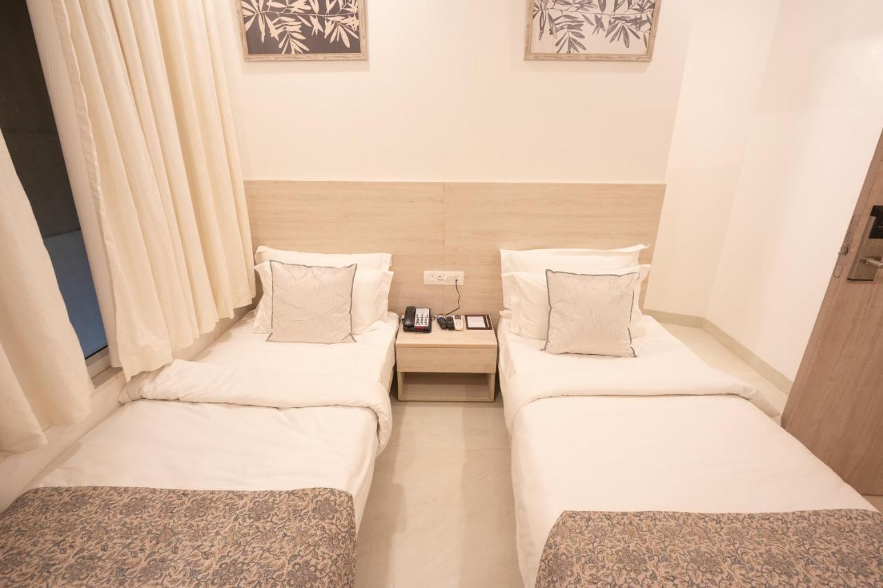 Terrakotta Rishikesh Hotel Buitenkant foto